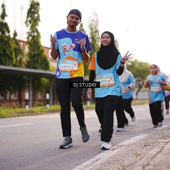 Runner Photo 8377189