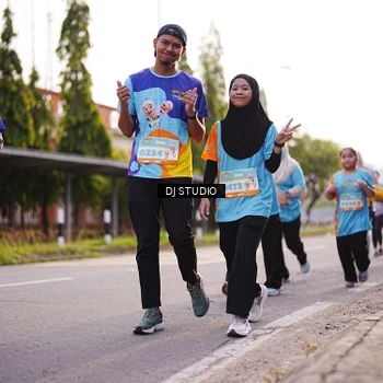 Runner Photo 8377195