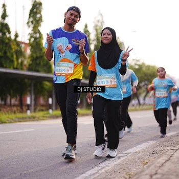 Runner Photo 8377214