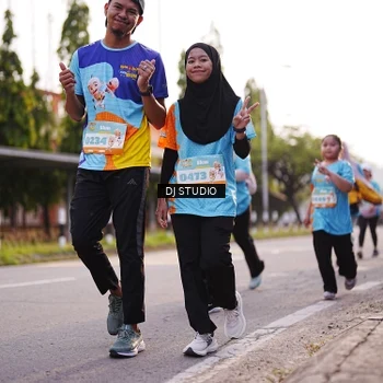 Runner Photo 8377218