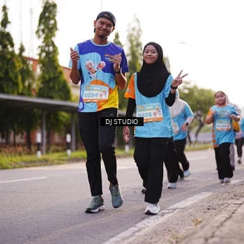 Runner Photo 8377229