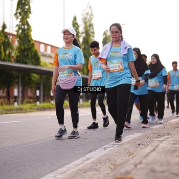 Runner Photo 8377272