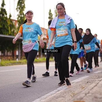 Runner Photo 8377313