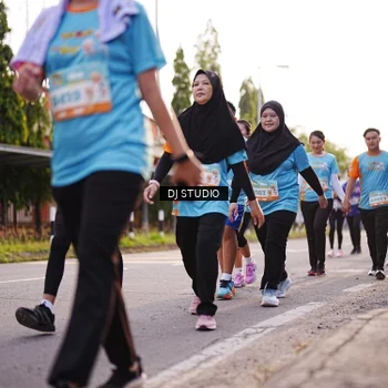 Runner Photo 8377320