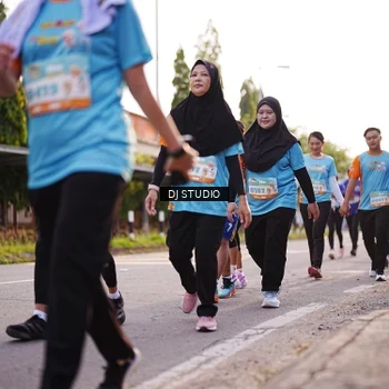 Runner Photo 8377330