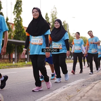 Runner Photo 8377334