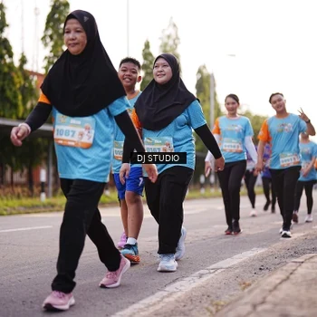 Runner Photo 8377342