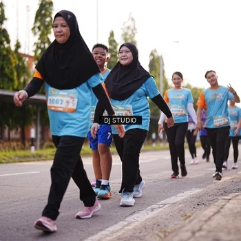 Runner Photo 8377343