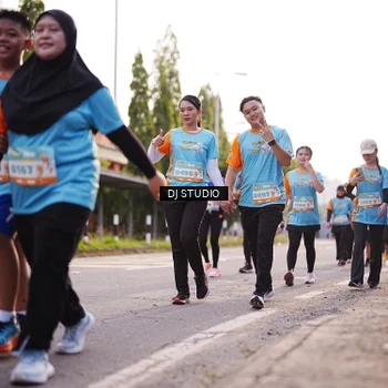 Runner Photo 8377363