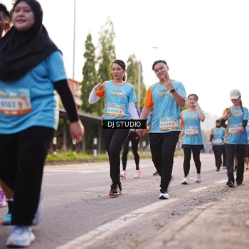 Runner Photo 8377368