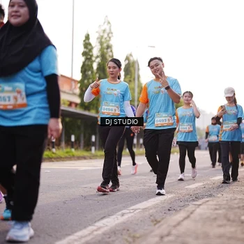 Runner Photo 8377372