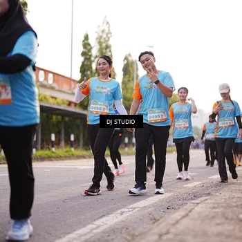 Runner Photo 8377384