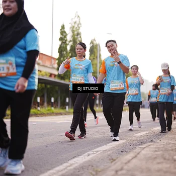 Runner Photo 8377393
