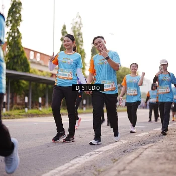Runner Photo 8377399