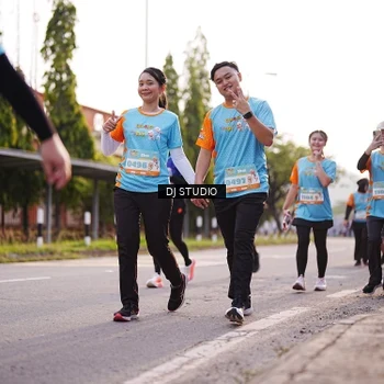 Runner Photo 8377432