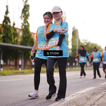 Runner Photo 8377459