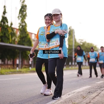 Runner Photo 8377463