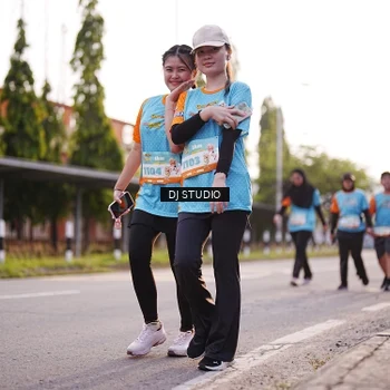 Runner Photo 8377464
