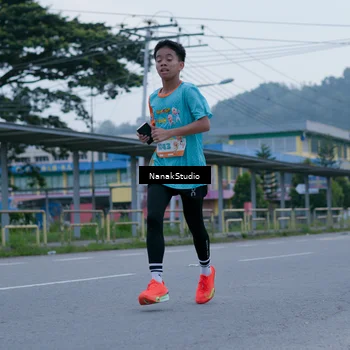 Runner Photo 8377478