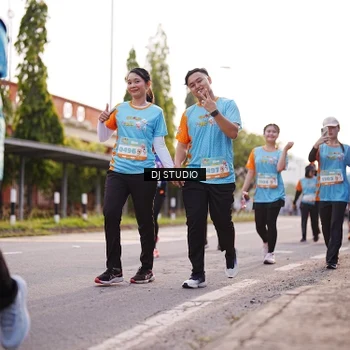 Runner Photo 8377494