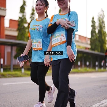 Runner Photo 8377509