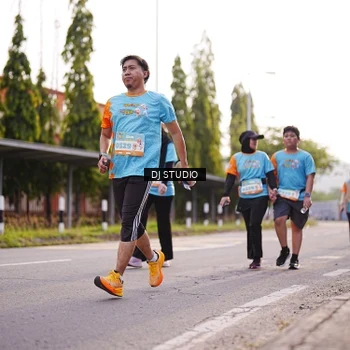 Runner Photo 8377562