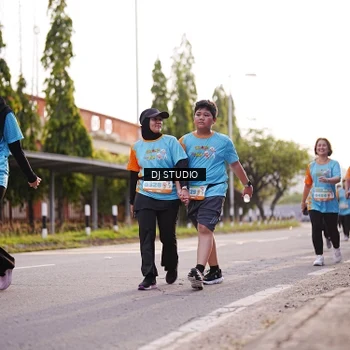 Runner Photo 8377577