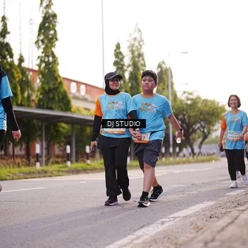 Runner Photo 8377583