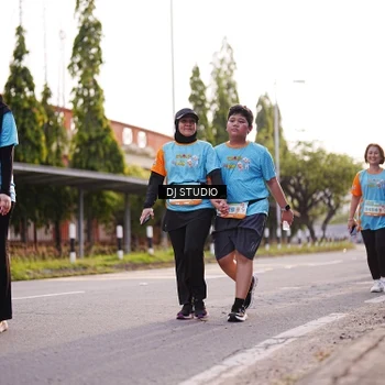 Runner Photo 8377592