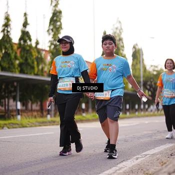 Runner Photo 8377604