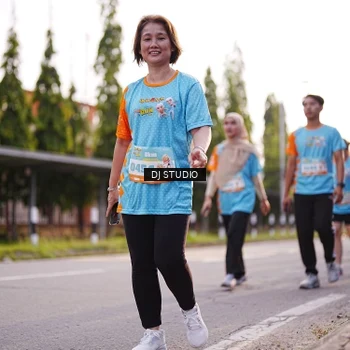 Runner Photo 8377692