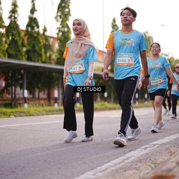 Runner Photo 8377714