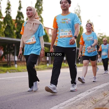 Runner Photo 8377739