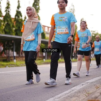 Runner Photo 8377801