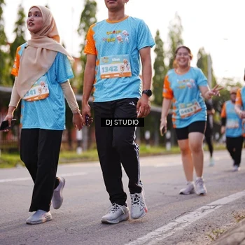 Runner Photo 8377843