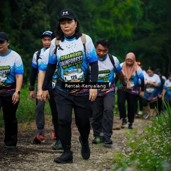 Runner Photo 8377883