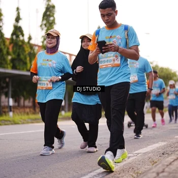 Runner Photo 8377961