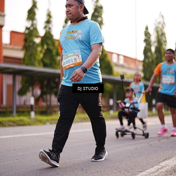 Runner Photo 8377987