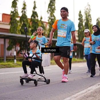 Runner Photo 8378000