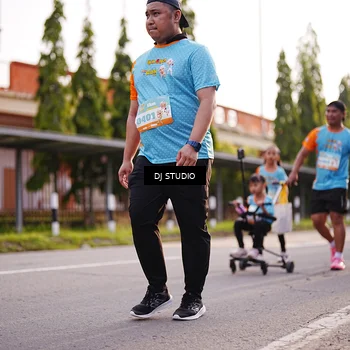 Runner Photo 8378004