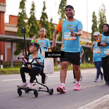 Runner Photo 8378006
