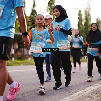 Runner Photo 8378021