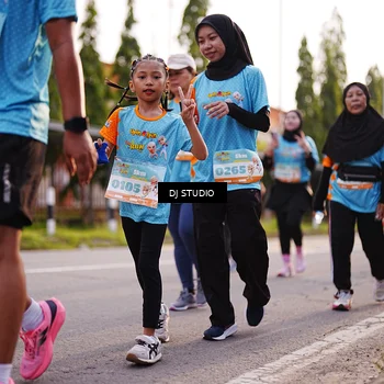 Runner Photo 8378023