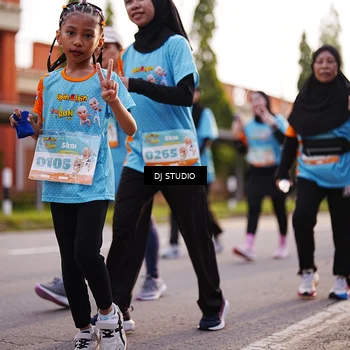 Runner Photo 8378036