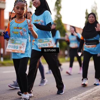 Runner Photo 8378037