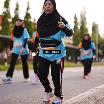 Runner Photo 8378040