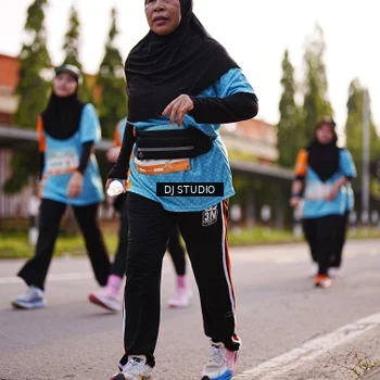 Runner Photo 8378041