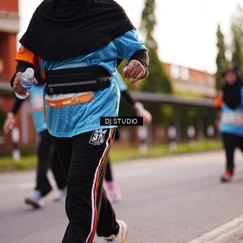 Runner Photo 8378048