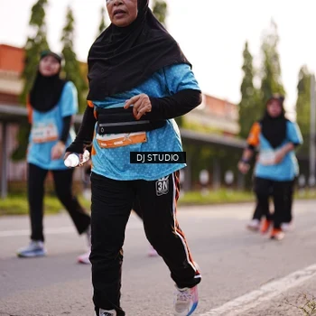 Runner Photo 8378049