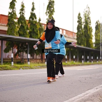 Runner Photo 8378055